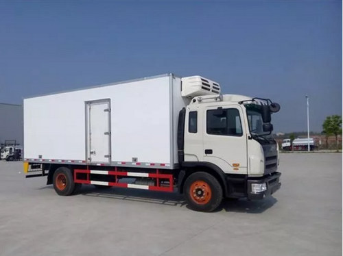 獨(dú)立冷藏機(jī)組的冷藏車(chē)